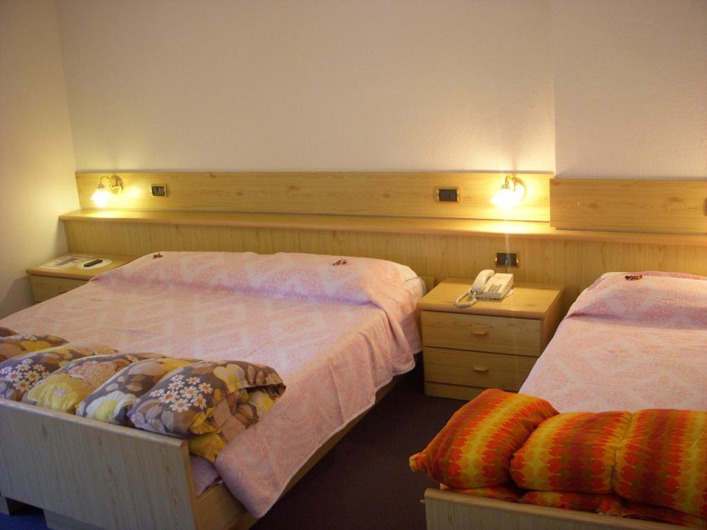 Hotel La Campagnola Moena Habitación foto